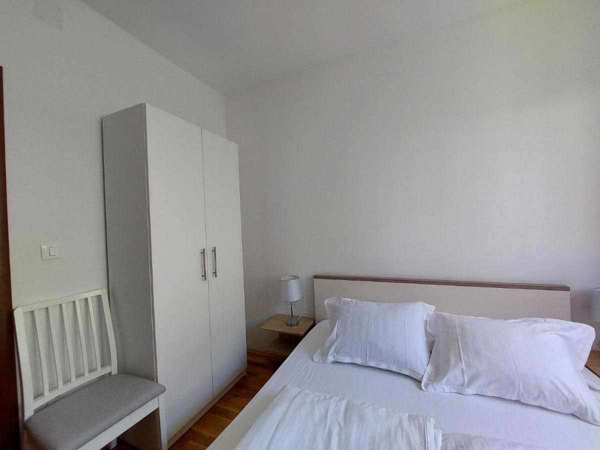 Apartment Davor Малинська Екстер'єр фото
